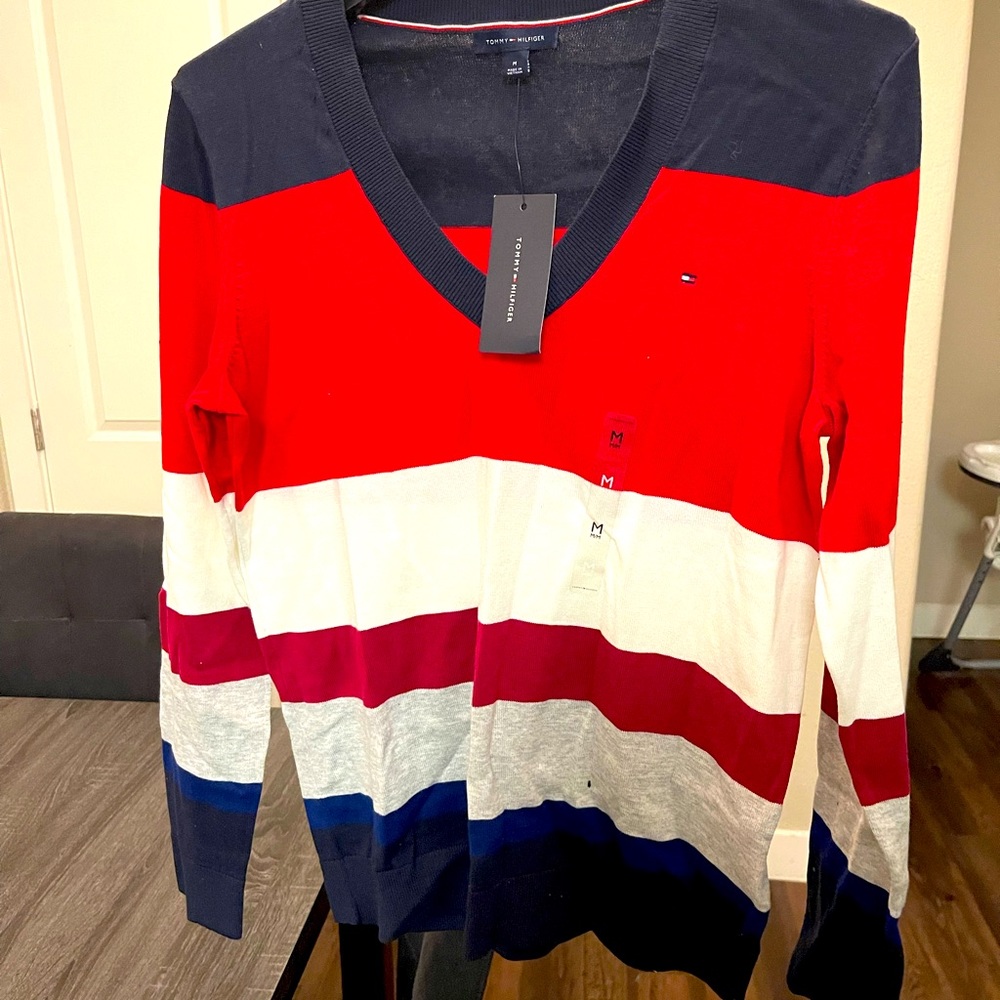 Tommy Hilfiger sweater